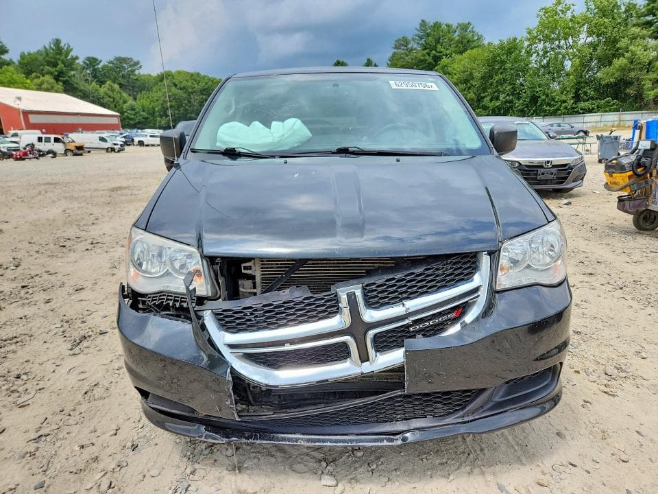 2017 DODGE GRAND CARAVAN SE 5