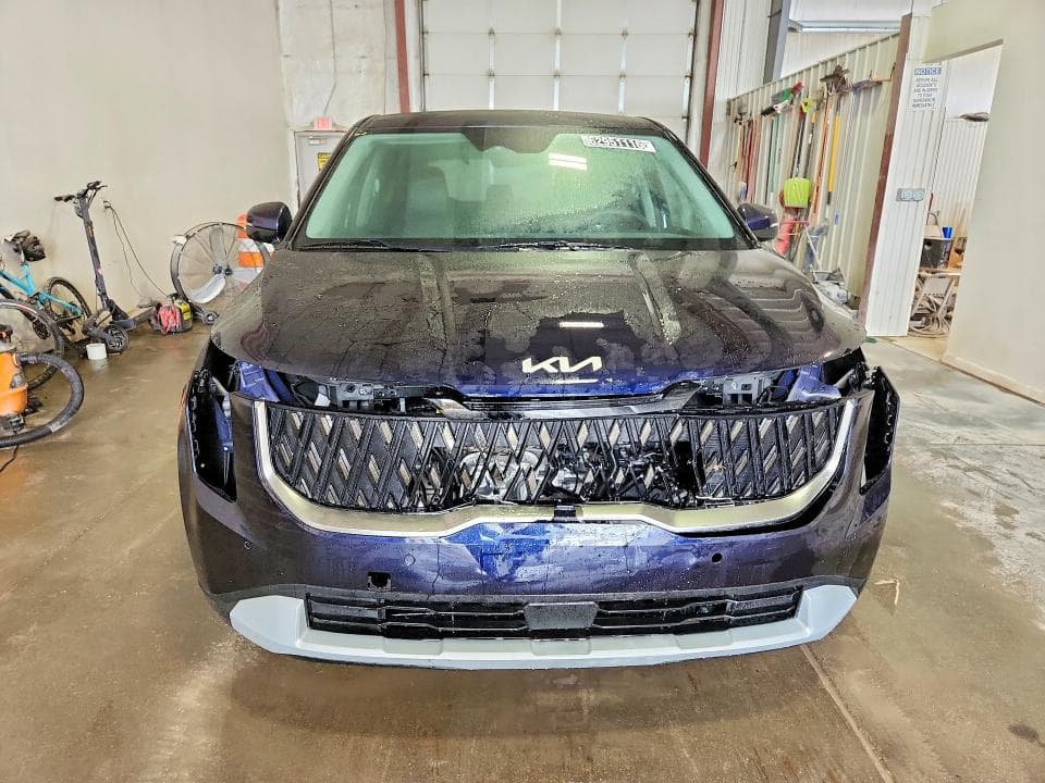 2027 KIA CARNIVAL LXS 5