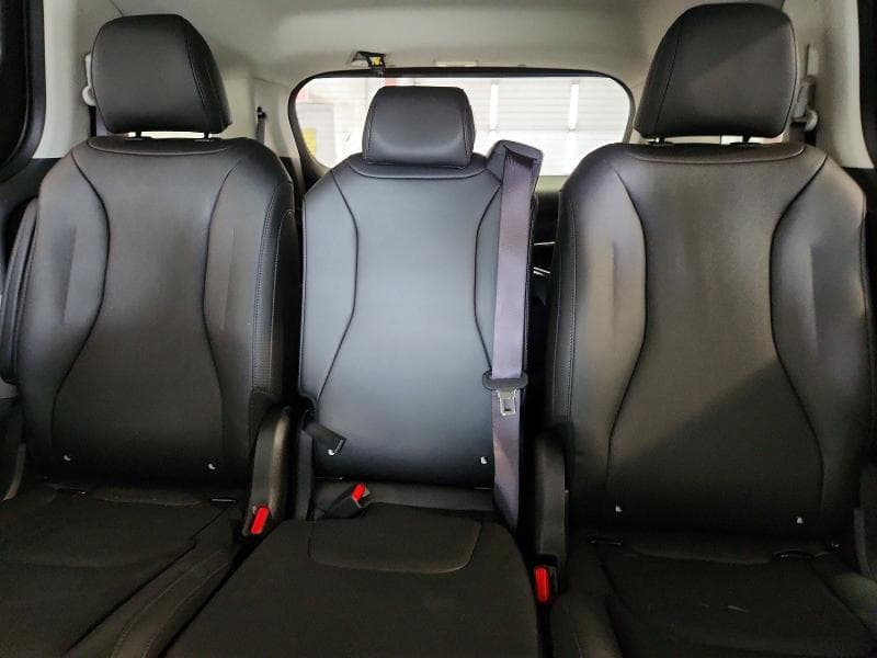 2027 KIA CARNIVAL LXS 10