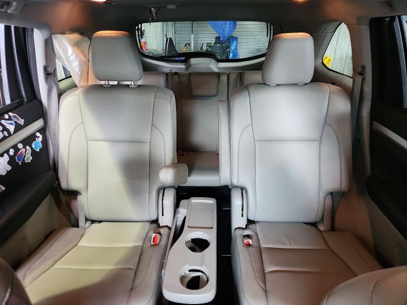 2018 TOYOTA HIGHLANDER XLE 10