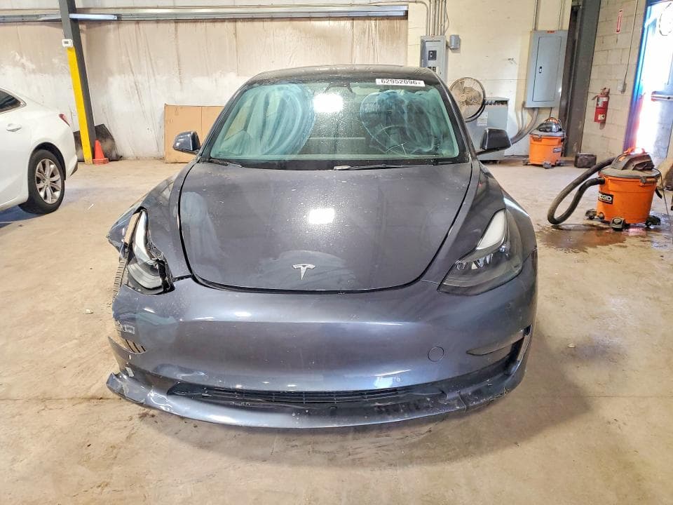 2022 TESLA MODEL 3 5