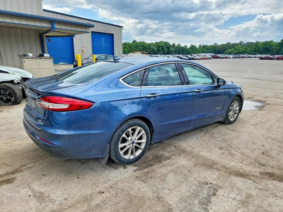 2019 FORD FUSION SEL 3