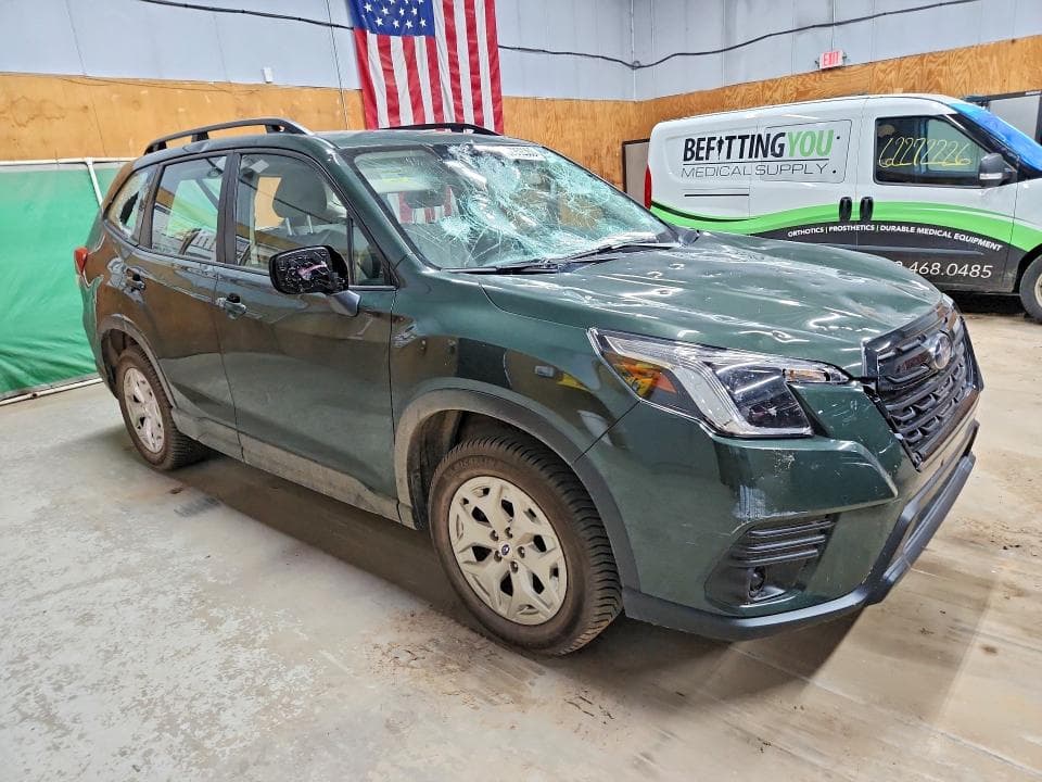 2023 SUBARU FORESTER 4