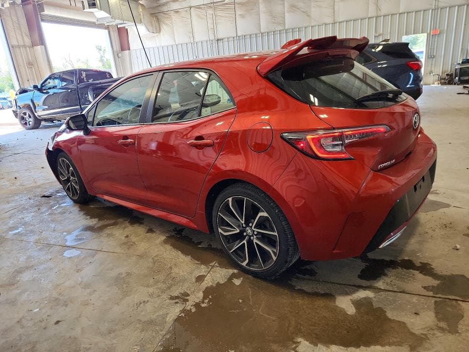 2019 TOYOTA COROLLA HATCHBACK XSE 2