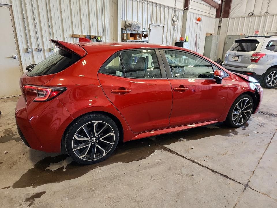 2019 TOYOTA COROLLA HATCHBACK XSE 3