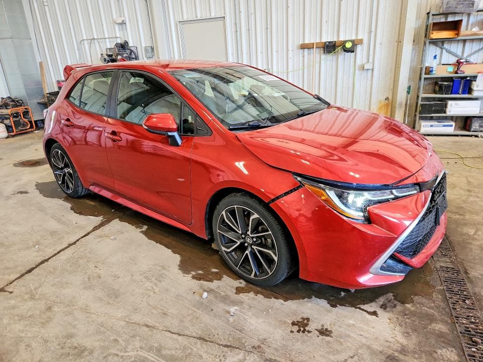 2019 TOYOTA COROLLA HATCHBACK XSE 4