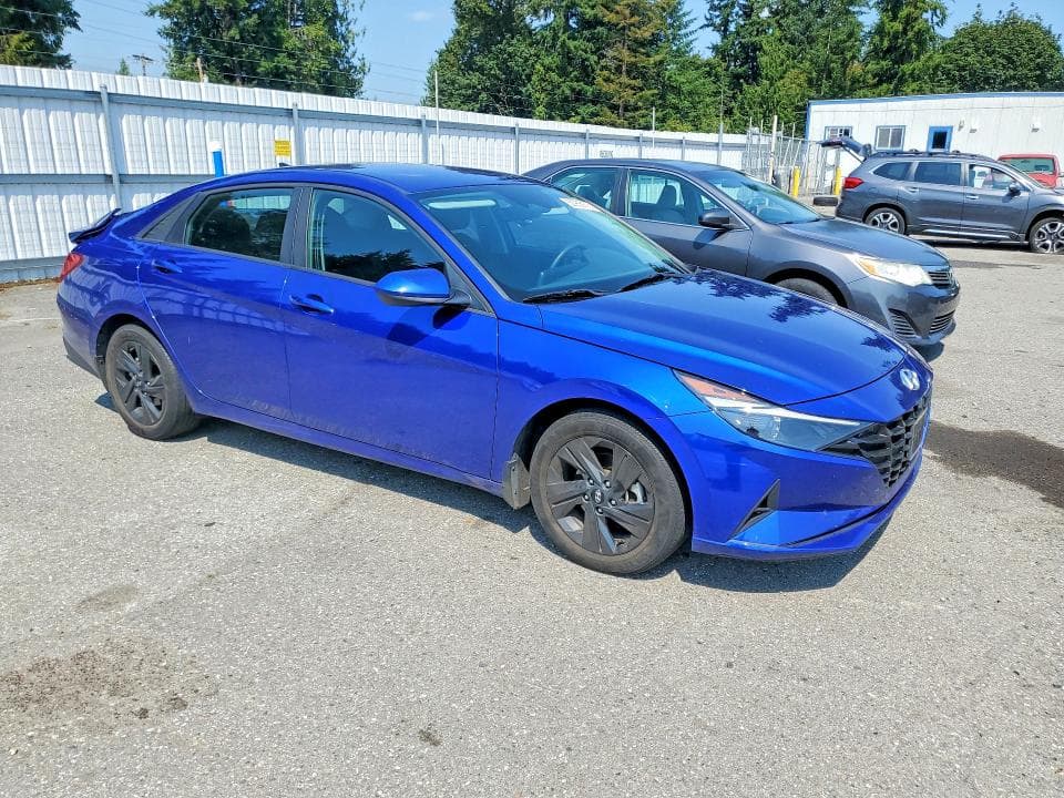 2023 HYUNDAI ELANTRA SEL 4