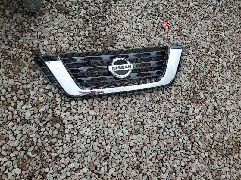 2017 NISSAN PATHFINDER SV 13