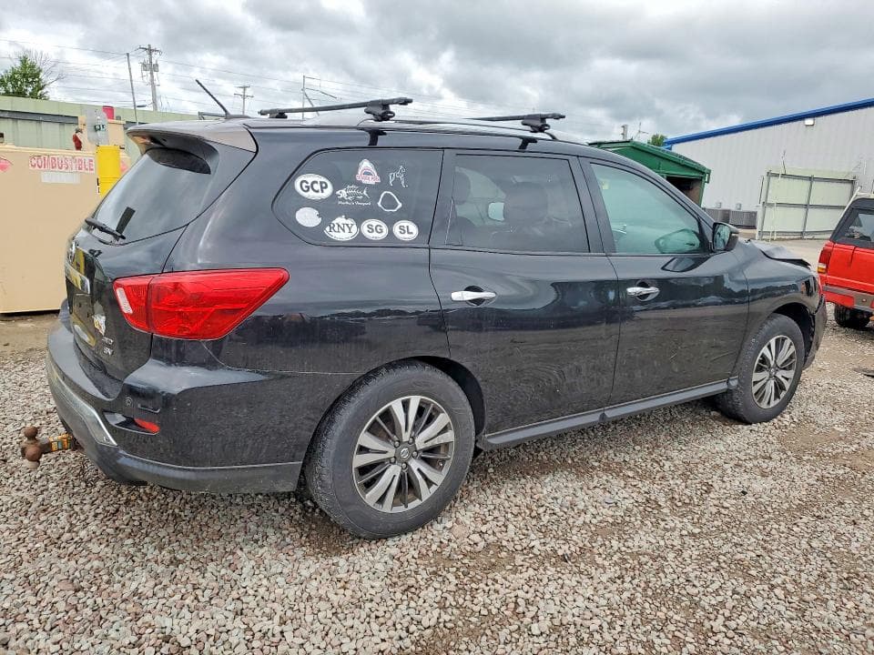 2017 NISSAN PATHFINDER SV 3