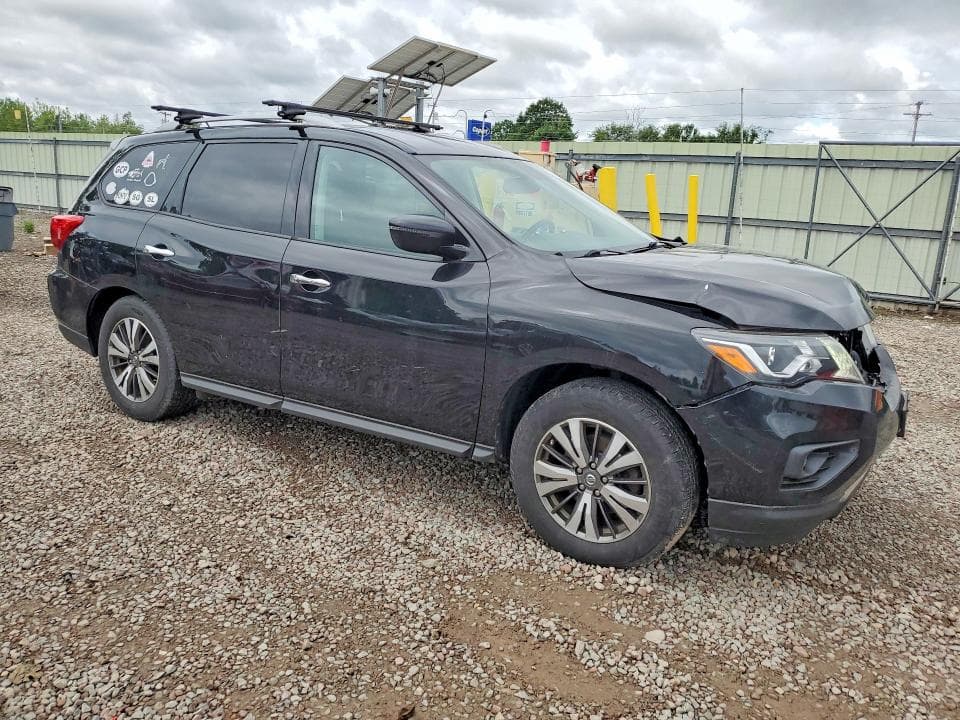 2017 NISSAN PATHFINDER SV 4