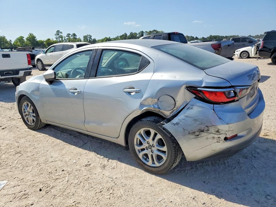2018 TOYOTA YARIS IA BASE 2