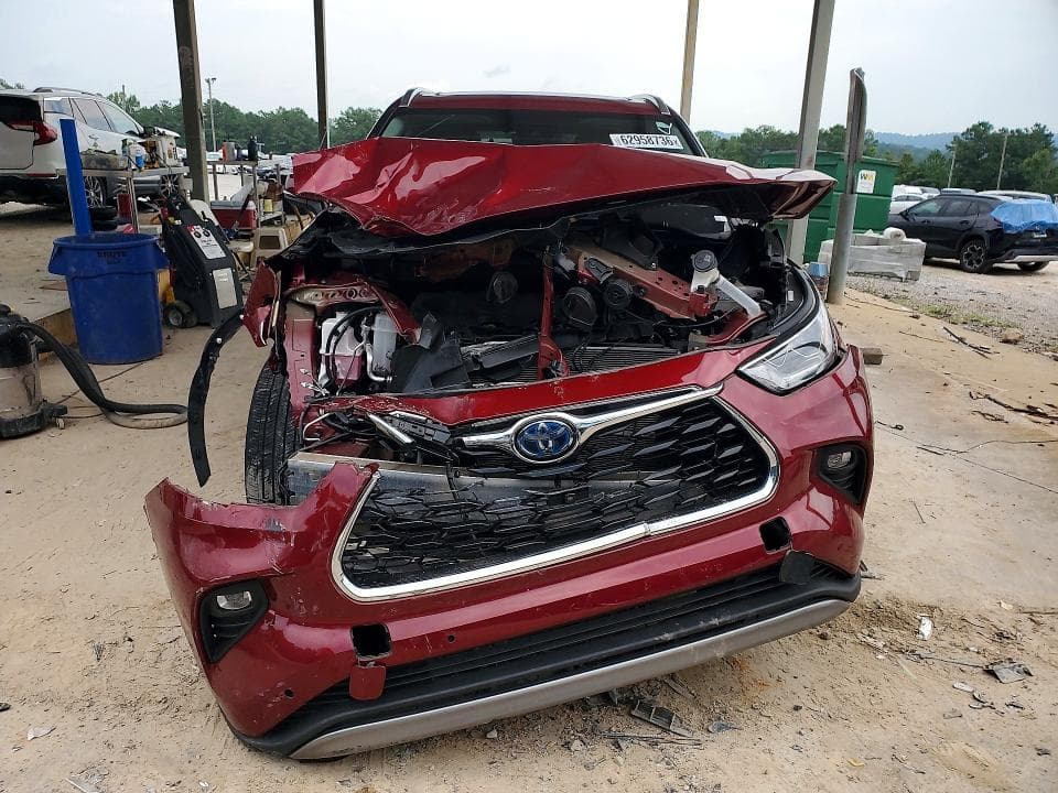 2023 TOYOTA HIGHLANDER HYBRID PLATINUM 5