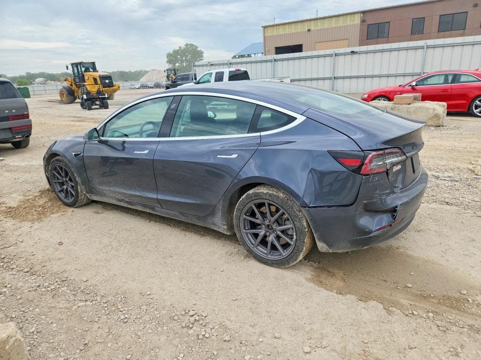 2020 TESLA MODEL 3 2