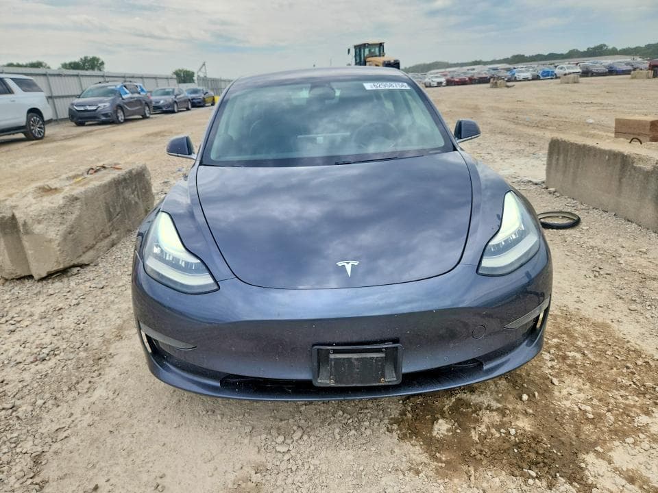 2020 TESLA MODEL 3 5