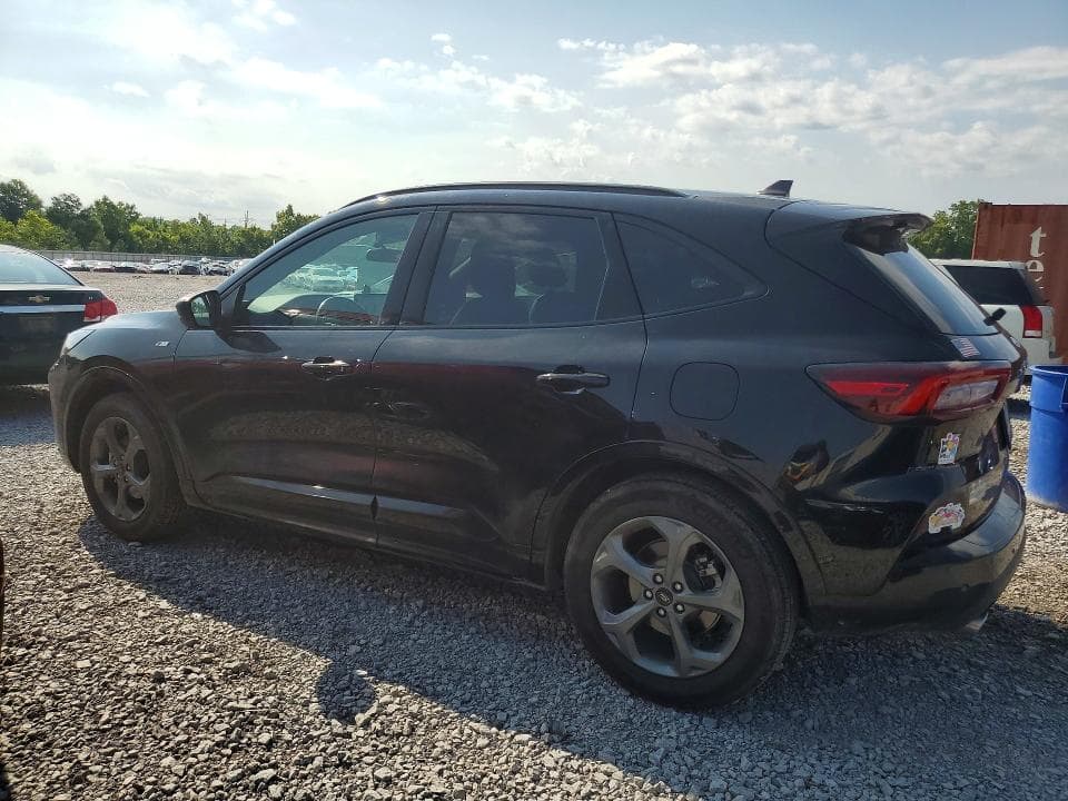 2024 FORD ESCAPE ST LINE 2