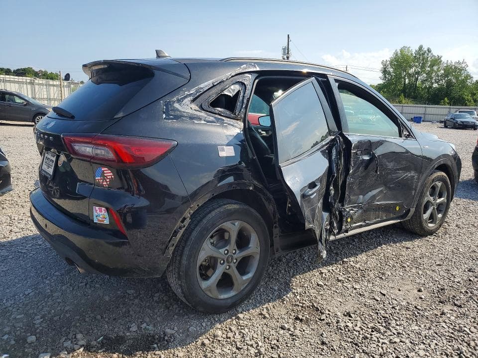 2024 FORD ESCAPE ST LINE 3