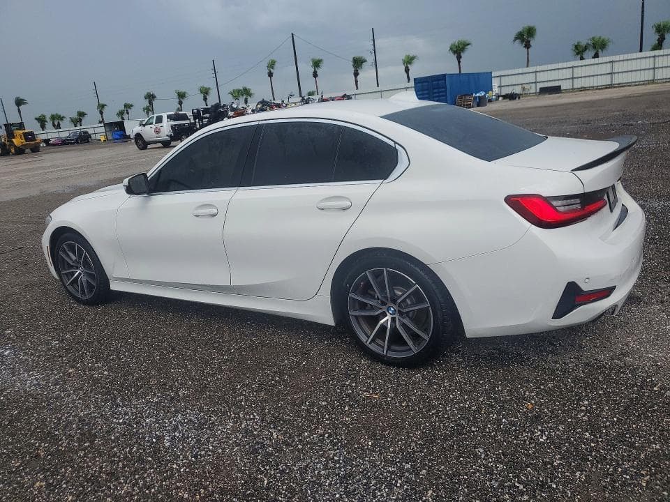 2020 BMW 330I 4D 2