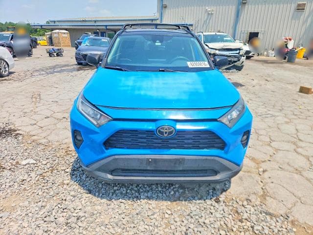 2019 TOYOTA RAV4 LE 5