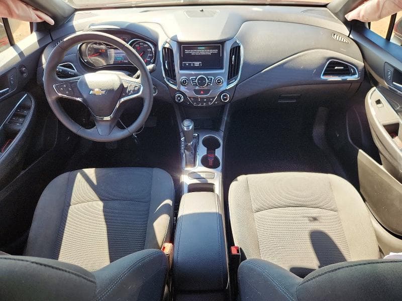 2018 CHEVROLET CRUZE LT 8