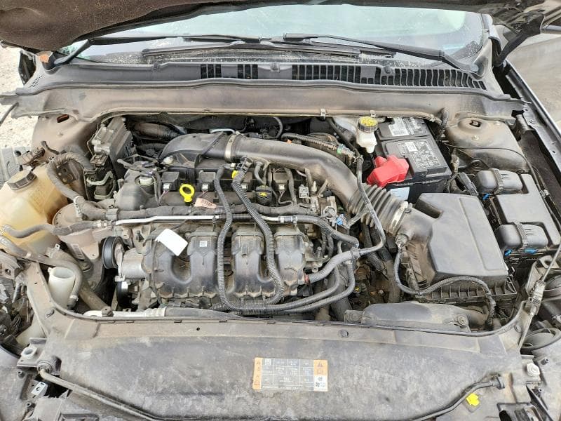 2020 FORD FUSION SE 11