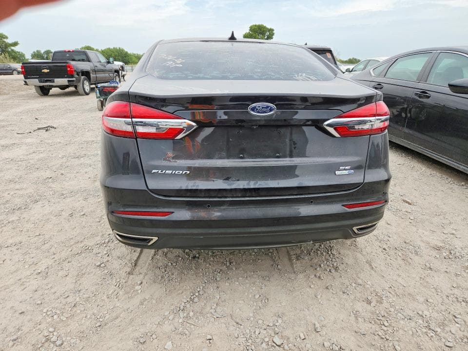2020 FORD FUSION SE 6