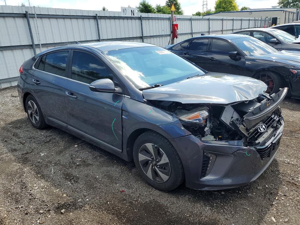 2017 HYUNDAI IONIQ SEL 4