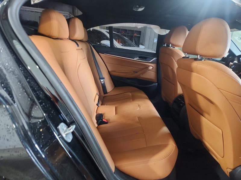 2023 BMW 530 I 10
