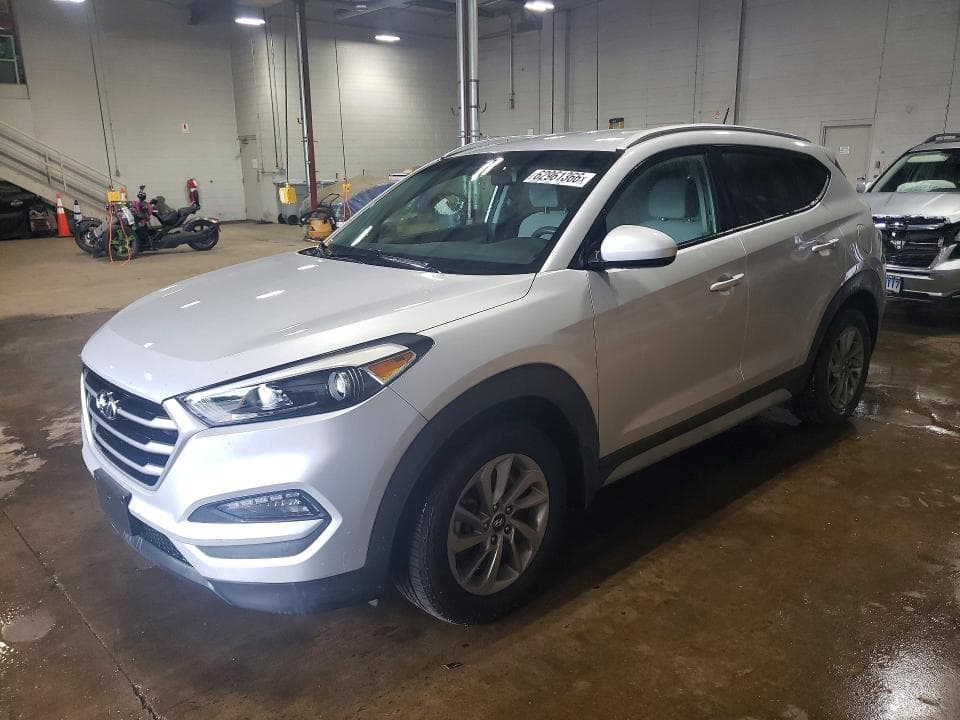 2017 HYUNDAI TUCSON SE - 1