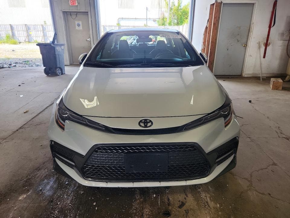2022 TOYOTA COROLLA XSE 5