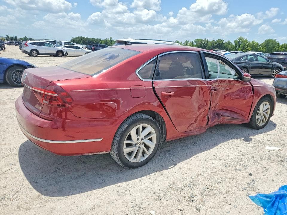 2018 VOLKSWAGEN PASSAT SE 3
