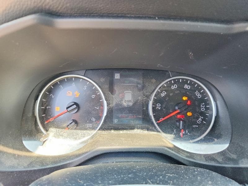 2022 TOYOTA RAV4 LE 9