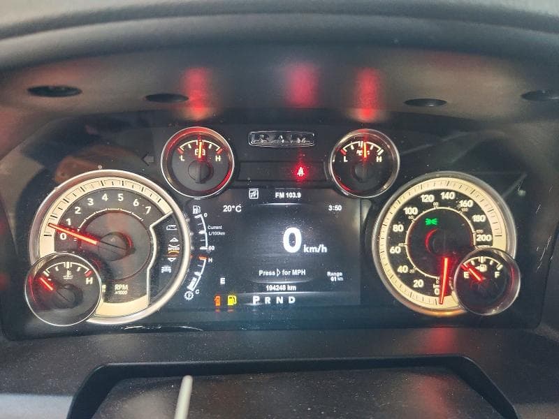 2017 RAM 1500 SLT 9