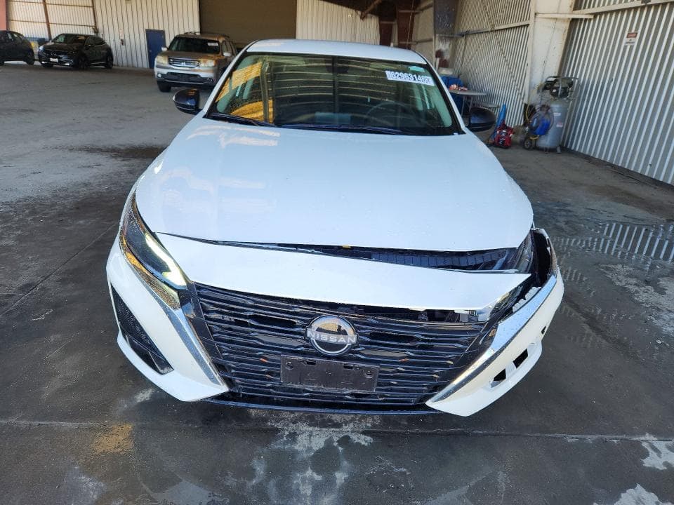 2025 NISSAN ALTIMA SV 5