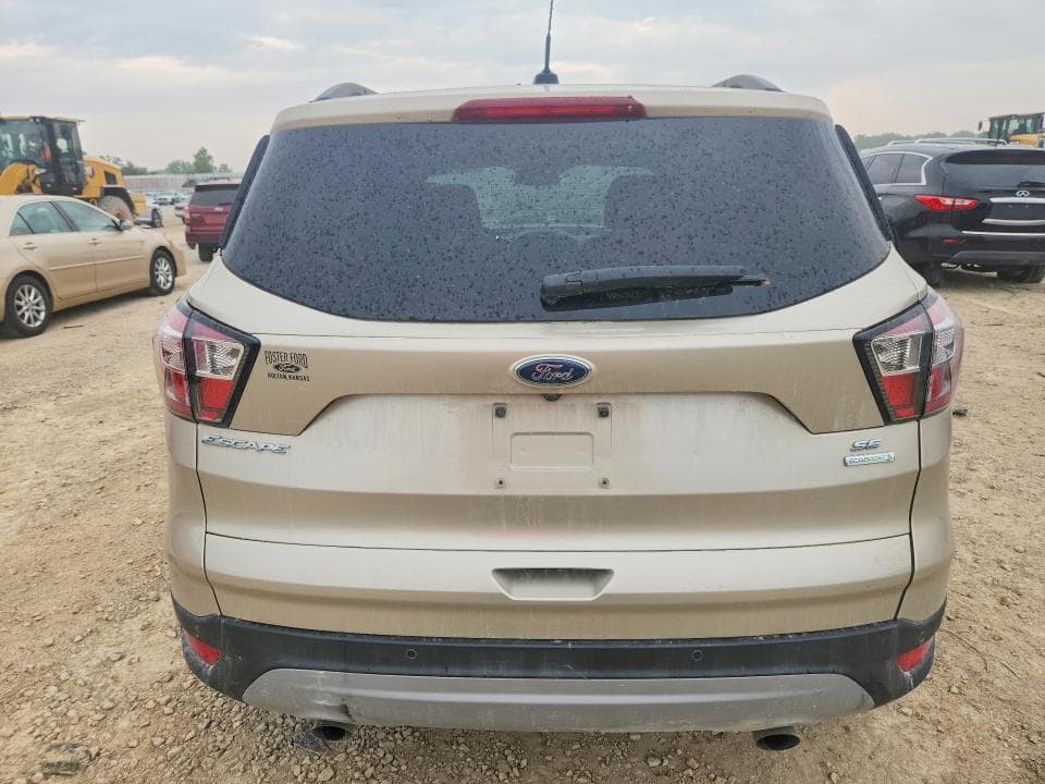 2017 FORD ESCAPE SE 6