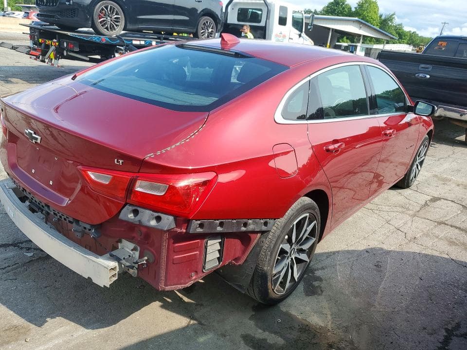 2018 CHEVROLET MALIBU LT 3