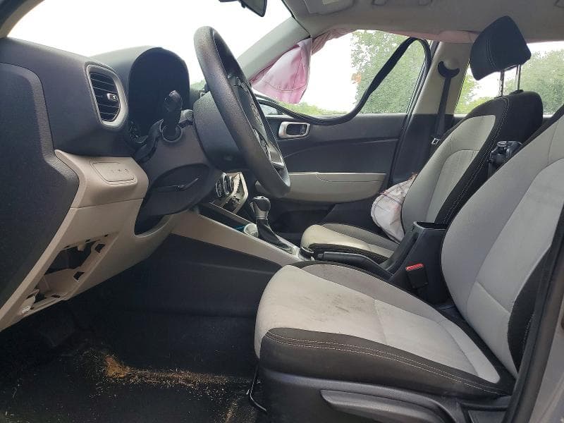 2020 HYUNDAI VENUE SEL 7