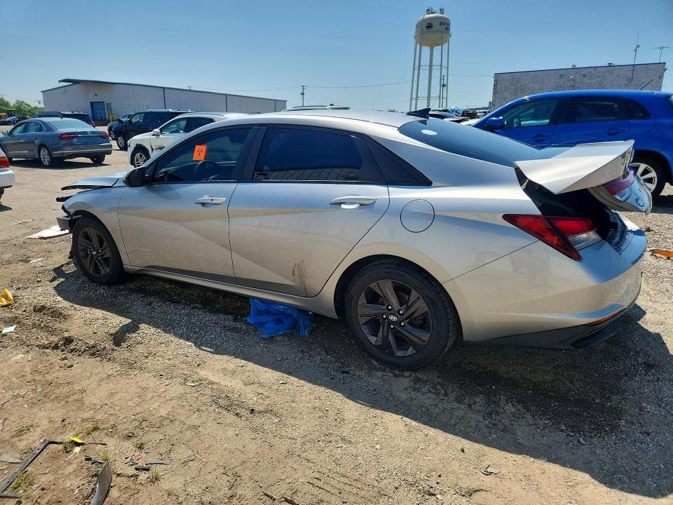 2021 HYUNDAI ELANTRA SEL 2