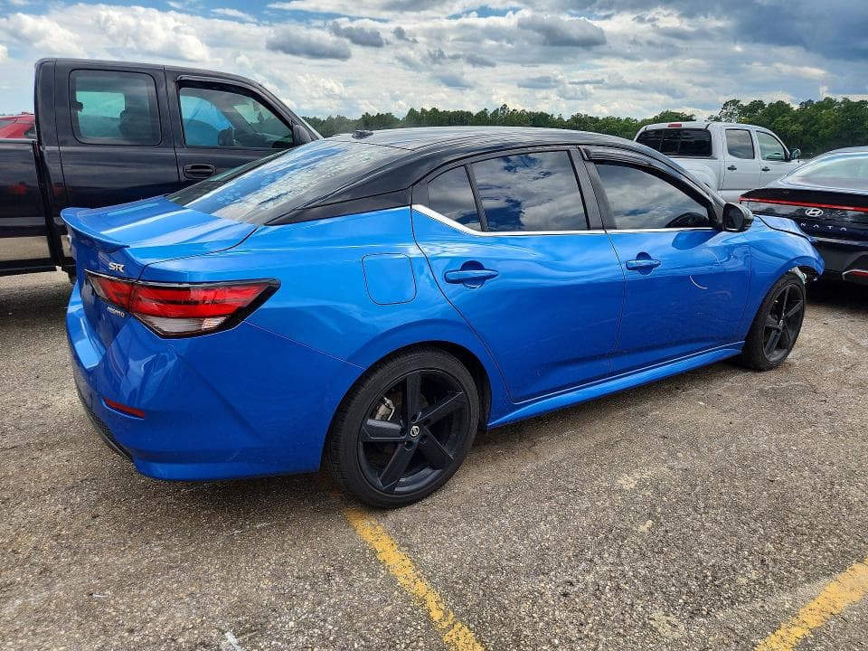2023 NISSAN SENTRA SR 3