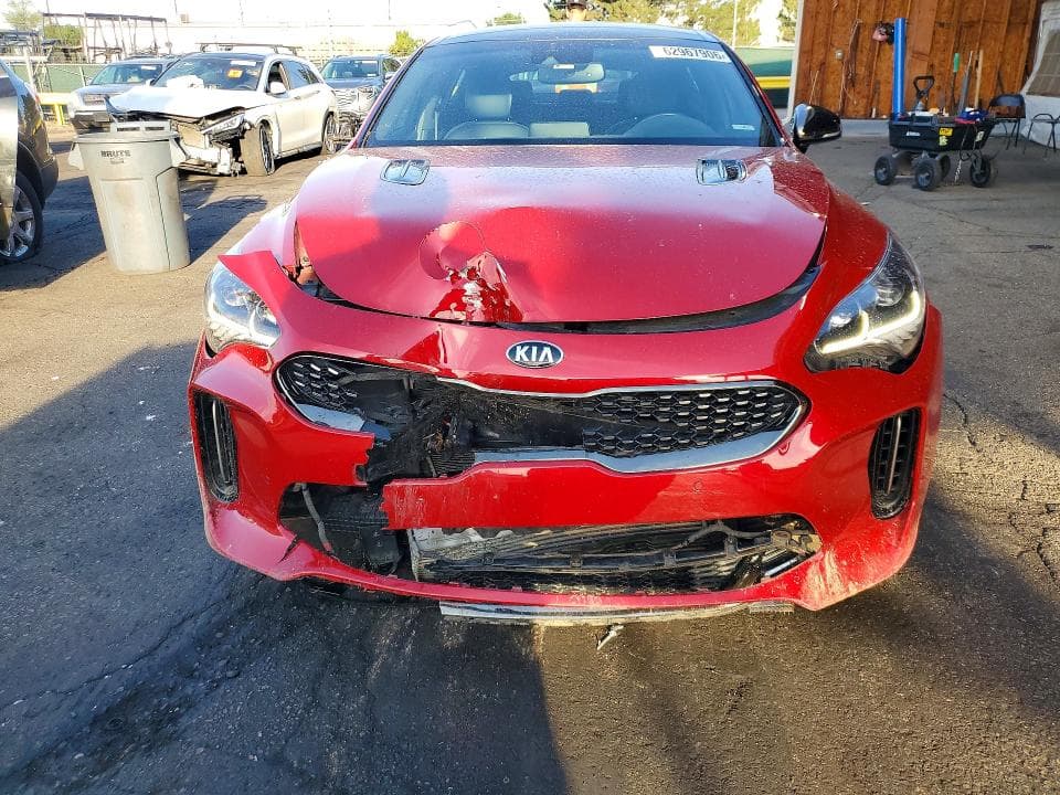 2018 KIA STINGER GT2 5