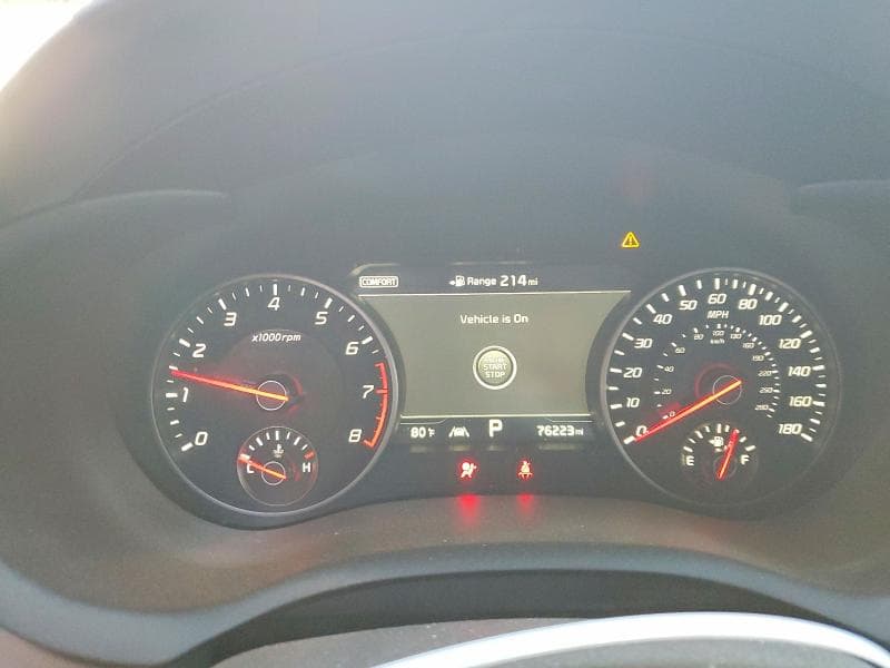 2018 KIA STINGER GT2 9