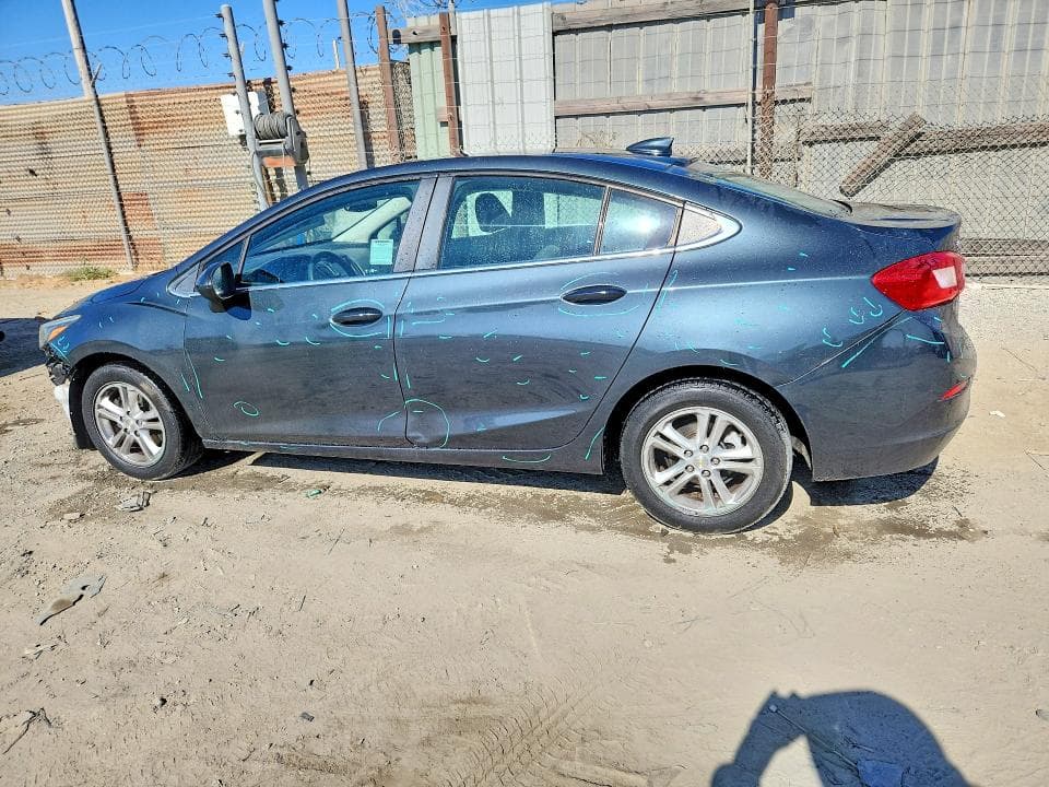 2017 CHEVROLET CRUZE LT 2