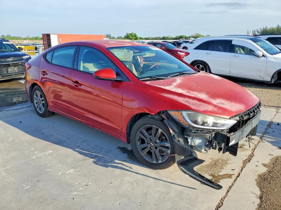2017 HYUNDAI ELANTRA SE 4