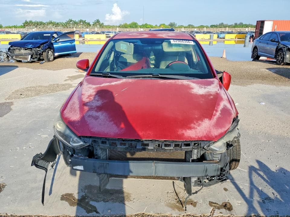 2017 HYUNDAI ELANTRA SE 5