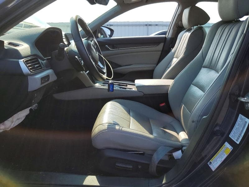2019 HONDA ACCORD TOURING HYBRID 7