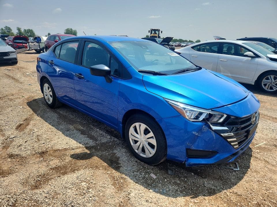 2024 NISSAN VERSA S 4