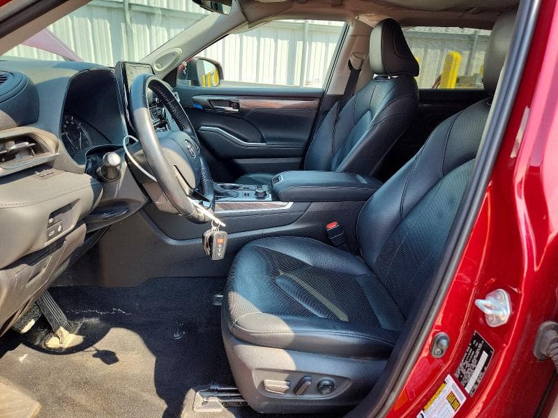 2020 TOYOTA HIGHLANDER LIMITED 7