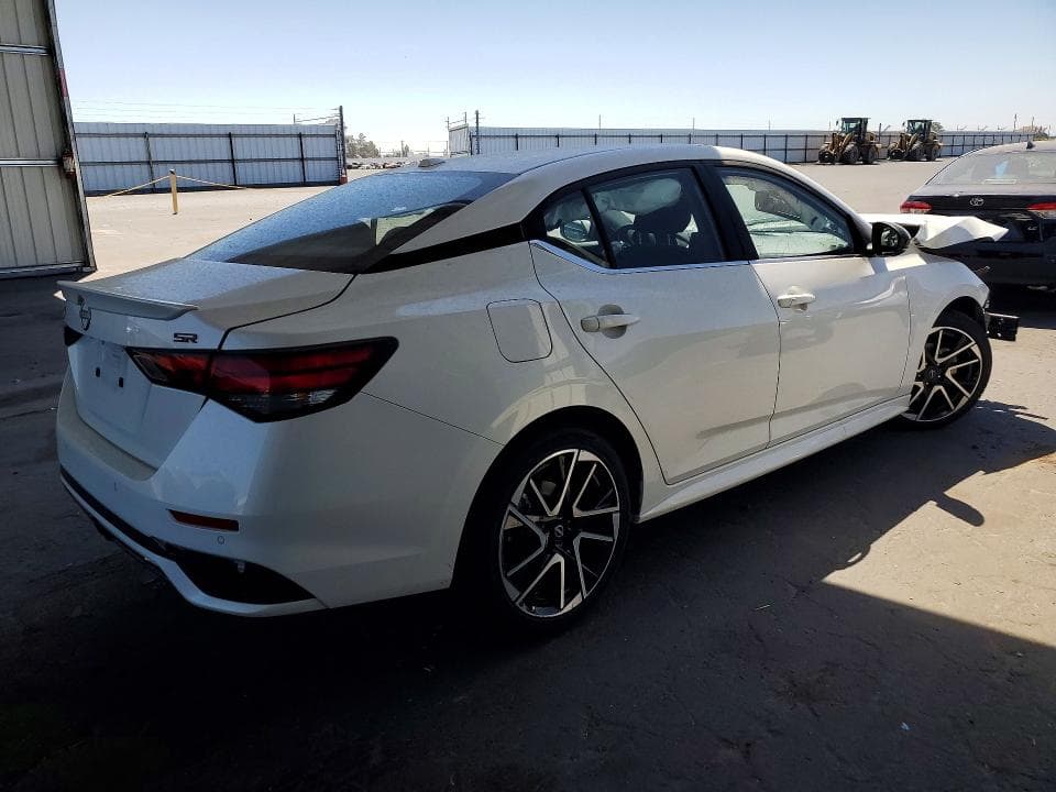 2025 NISSAN SENTRA SR 3