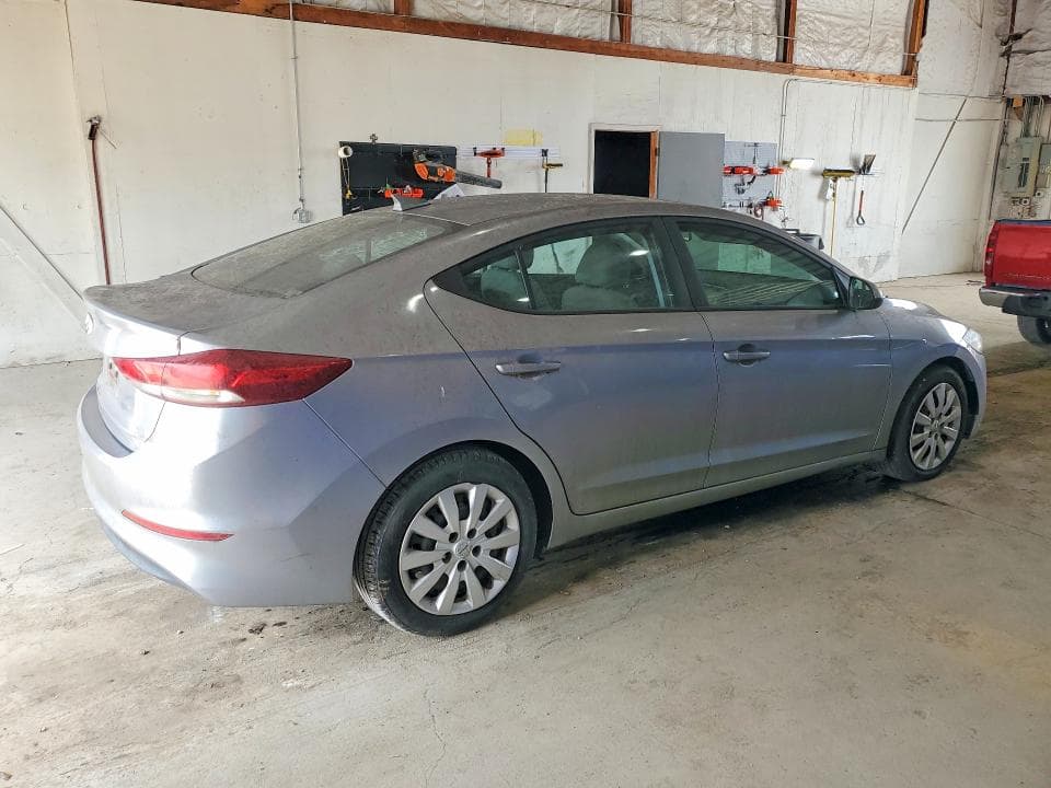 2017 HYUNDAI ELANTRA SE 3