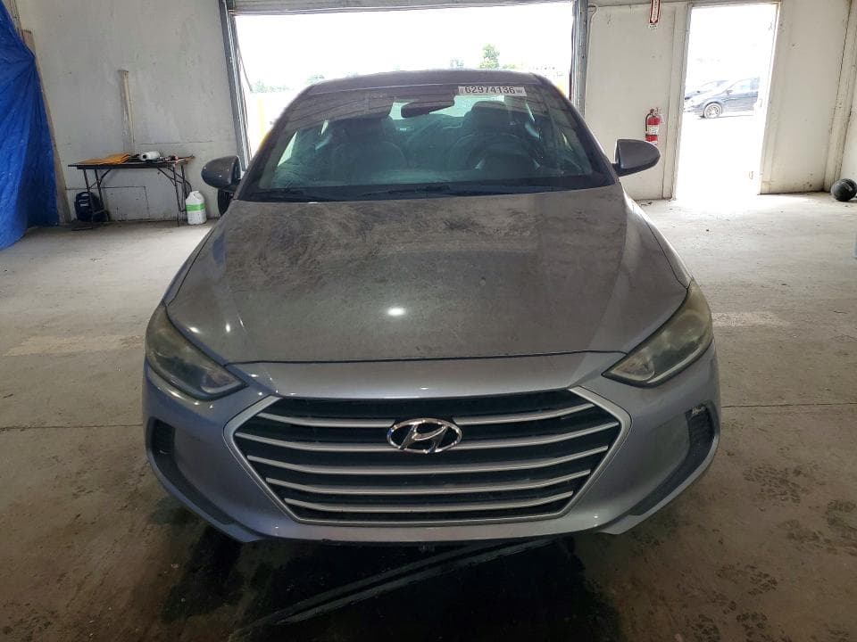 2017 HYUNDAI ELANTRA SE 5