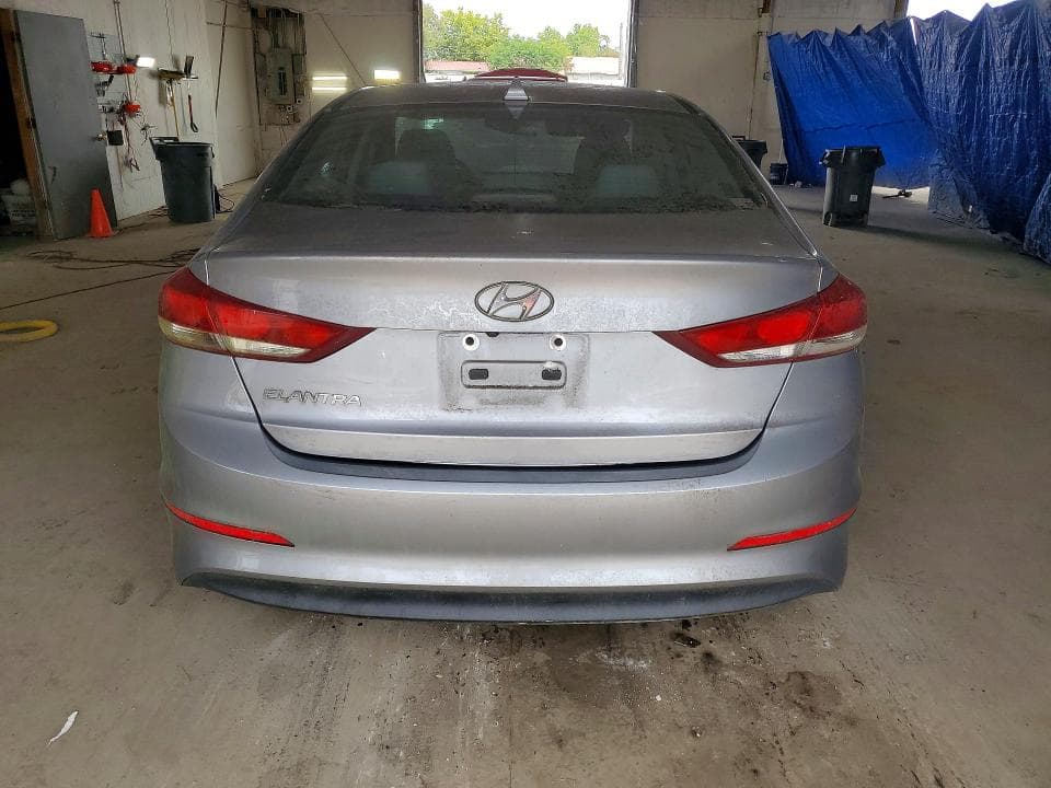2017 HYUNDAI ELANTRA SE 6